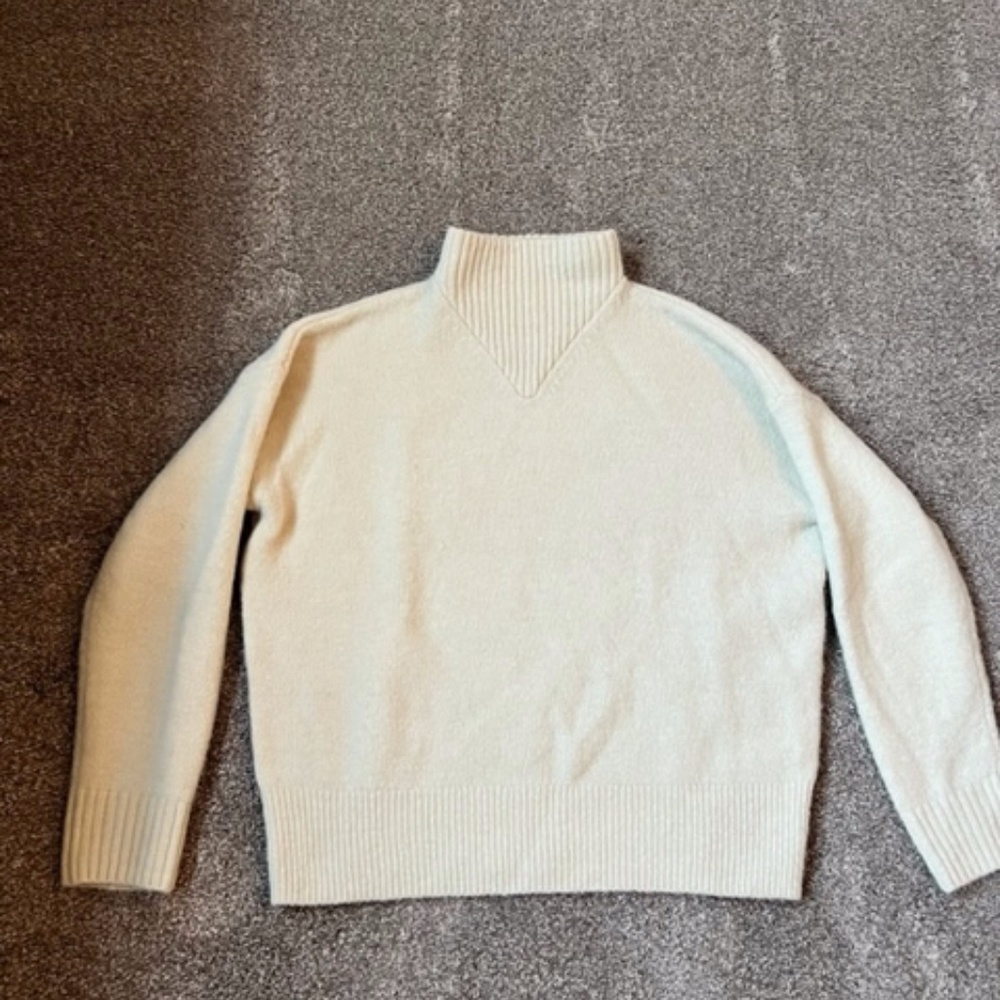 Maxwell Cream Turtleneck Sweater -Small